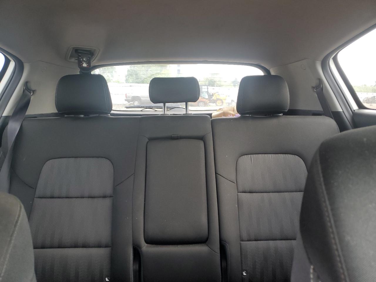 KNDPM3AC8K7532393 2019 Kia Sportage Lx