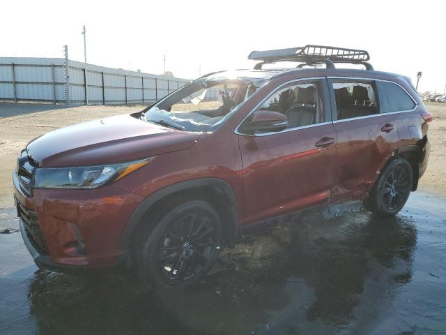 VIN 5TDJZRFH6KS566188 2019 Toyota Highlander, SE no.1