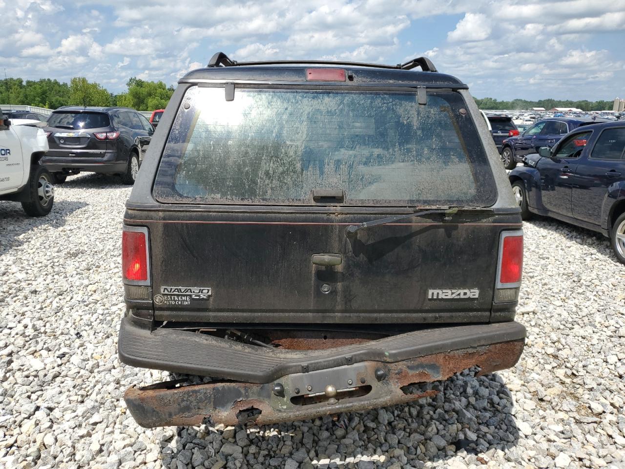 4F2CU44X1RUM07685 1994 Mazda Navajo Lx