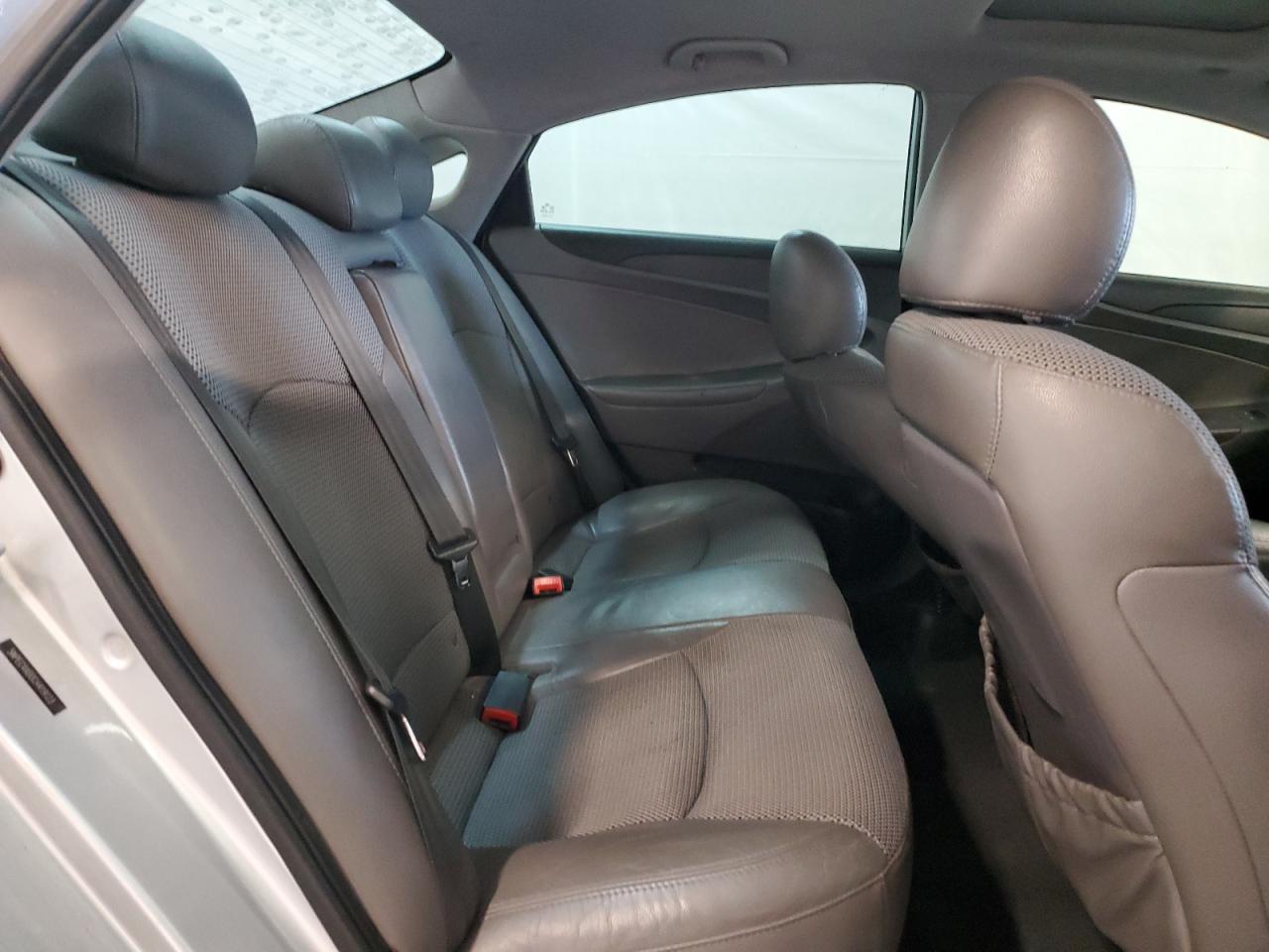 5NPEC4AB0CH419123 2012 Hyundai Sonata Se