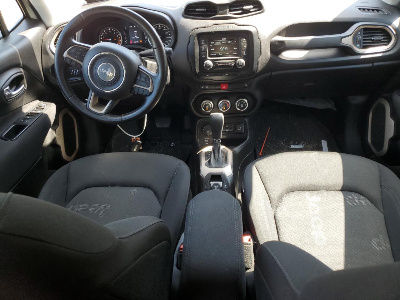 ZACCJBBB4HPG31974 2017 Jeep Renegade Latitude