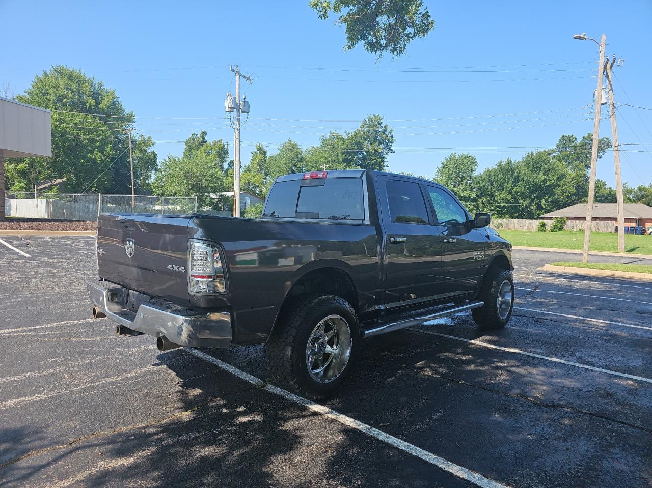 2017 Ram 1500 Slt vin: 1C6RR7LT0HS539785