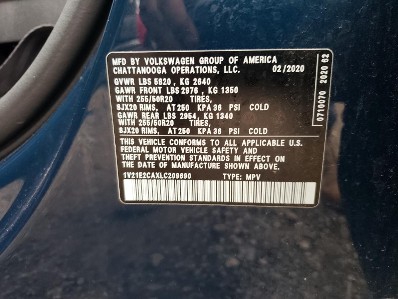 1V21E2CAXLC209690 2020 Volkswagen Atlas Cross Sport Se