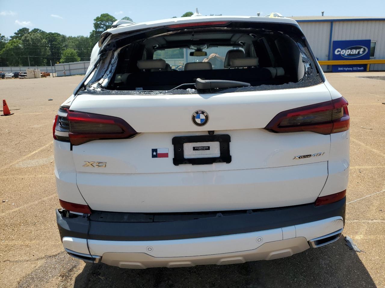 5UXCR6C04M9D95689 2021 BMW X5 xDrive40I