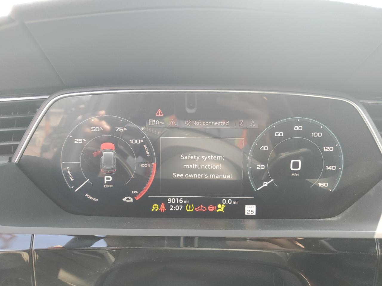 WA1VAAGE8KB007323 2019 Audi E-Tron Prestige