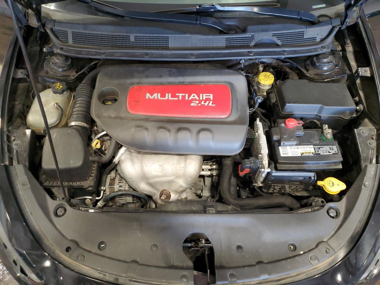 1C3CDFBB3FD173004 2015 Dodge Dart Sxt