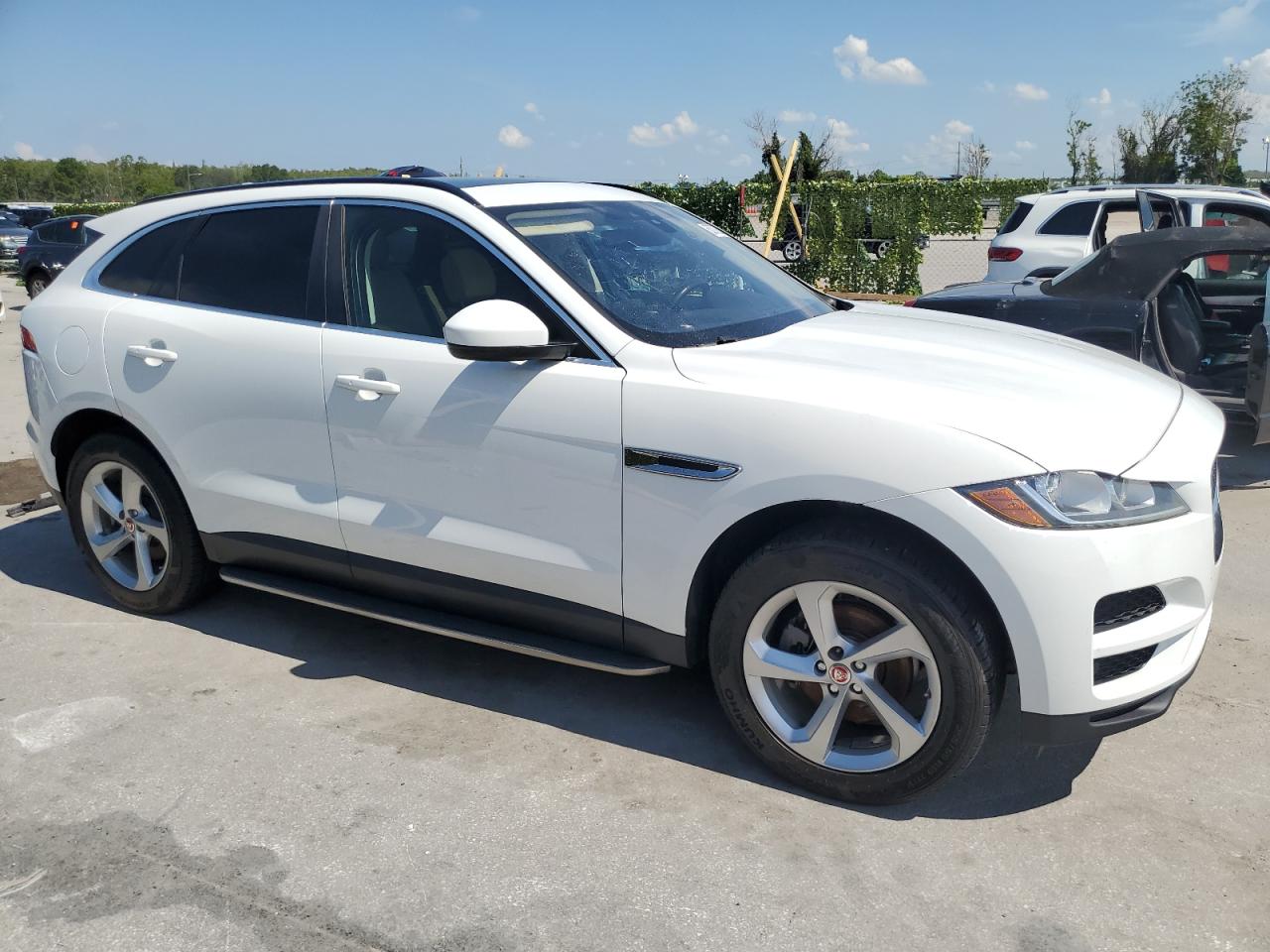 SADCJ2FN9KA391191 2019 Jaguar F-Pace Premium