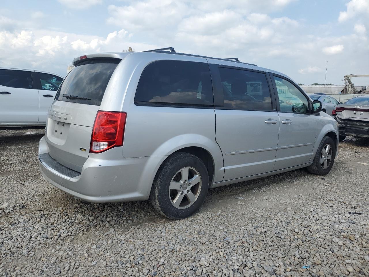 2012 Dodge Grand Caravan Sxt vin: 2C4RDGCG7CR323954