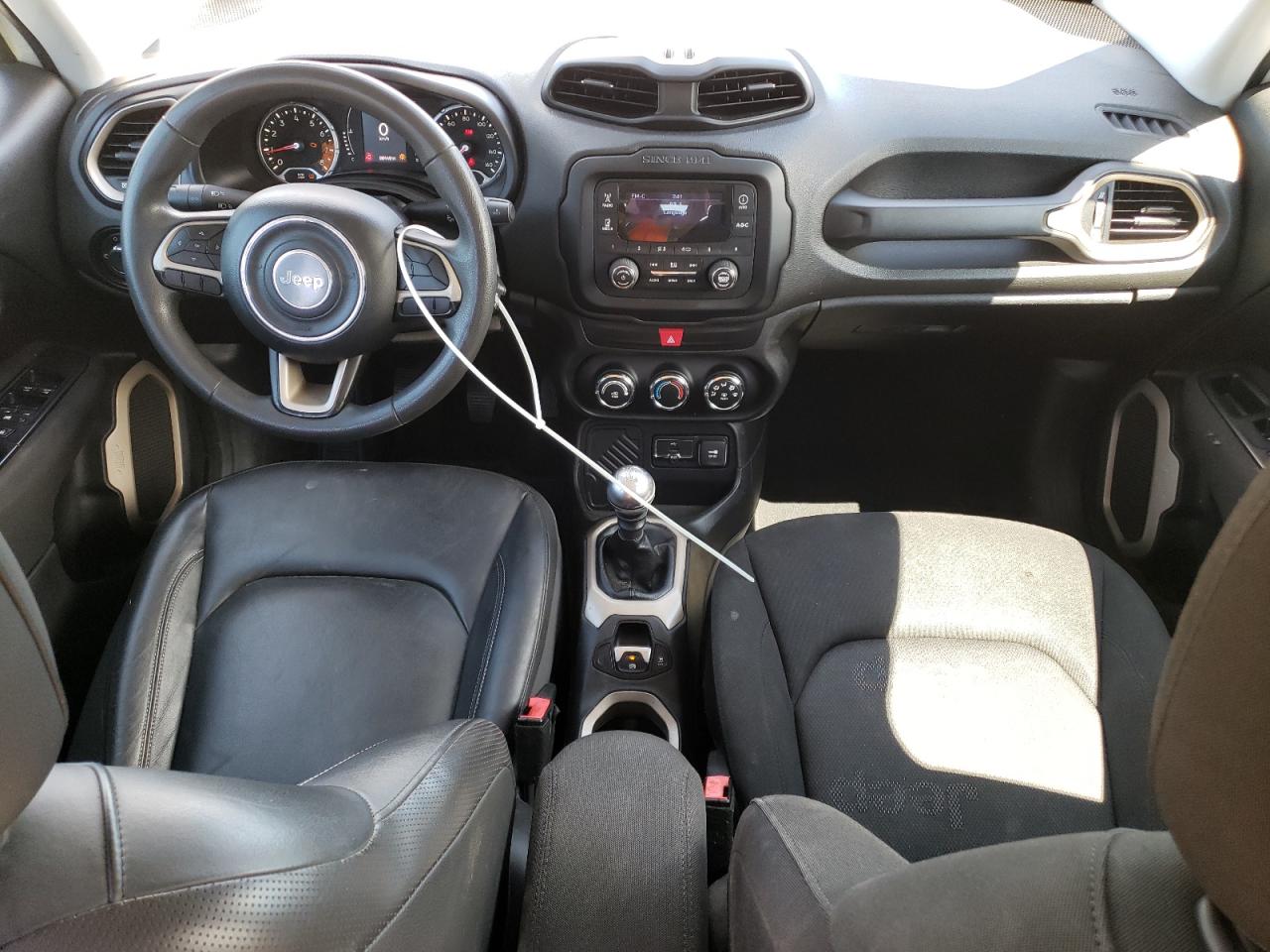 ZACCJAAW5GPC72194 2016 Jeep Renegade Sport