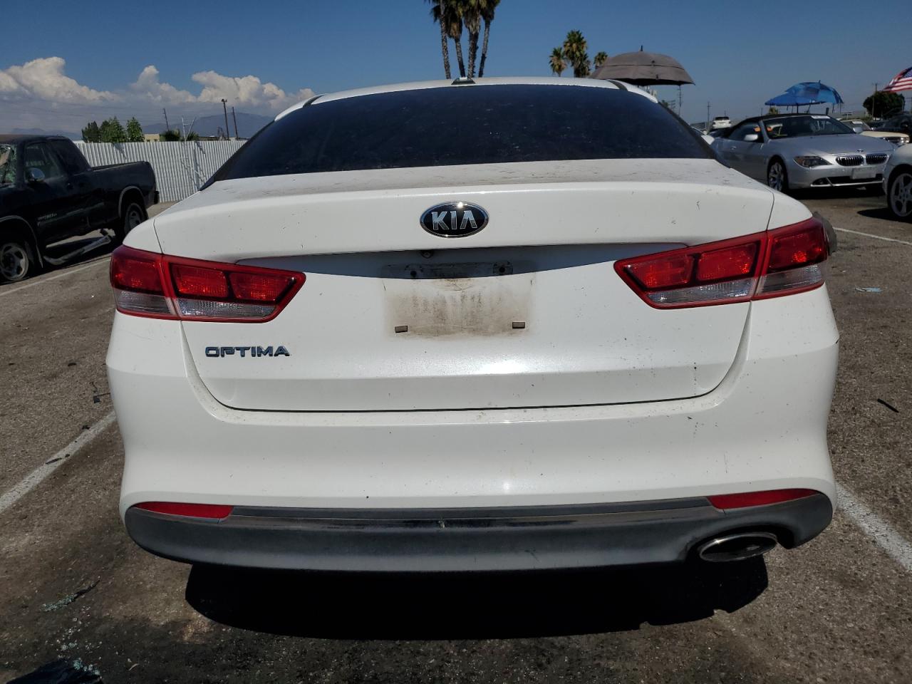 5XXGT4L31GG035481 2016 Kia Optima Lx