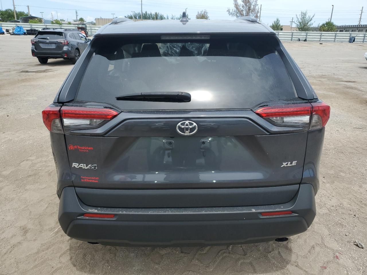 2T3W1RFV5MW126905 2021 Toyota Rav4 Xle