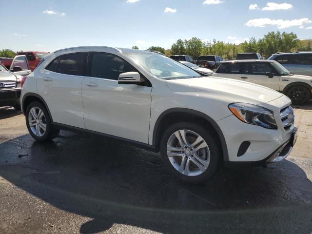 2017 MERCEDES-BENZ GLA 250 4M - WDCTG4GB2HJ360569