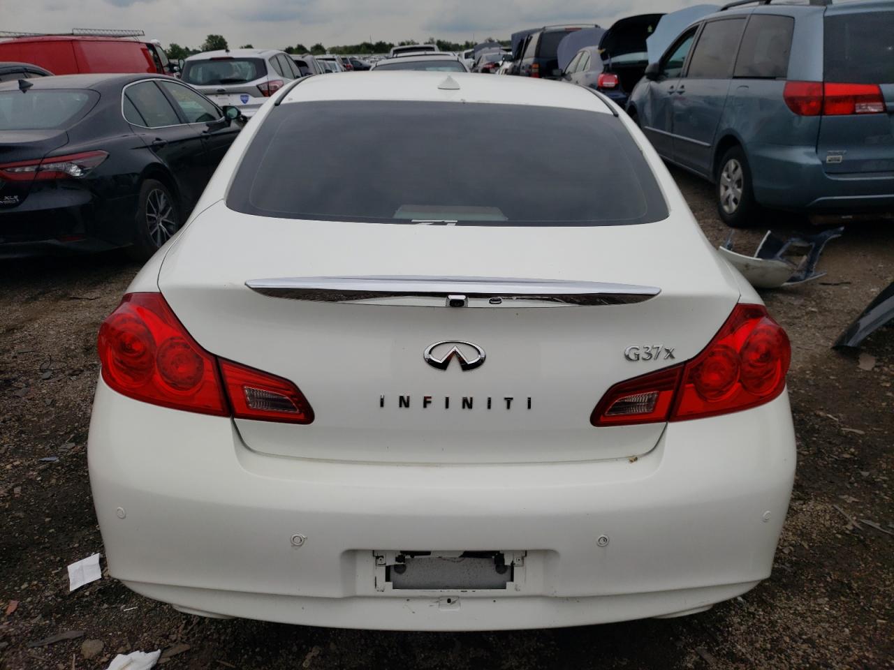 JN1CV6AR6BM403235 2011 Infiniti G37