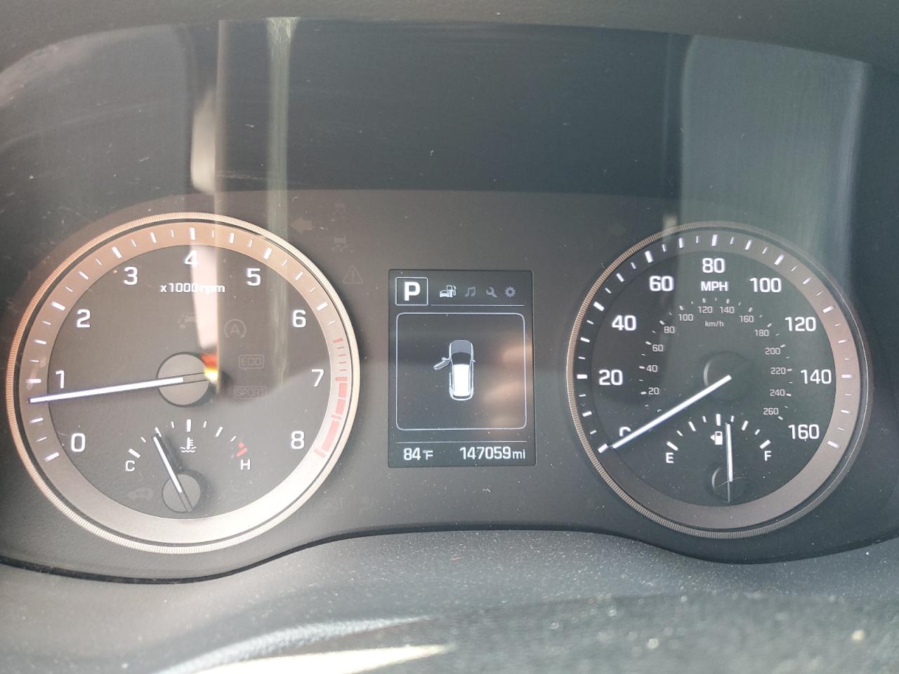 KM8J33A2XJU799725 2018 Hyundai Tucson Value