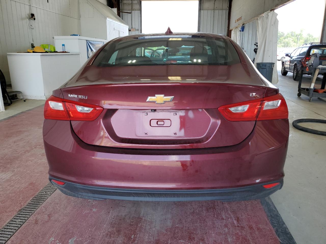 1G1ZE5ST9GF226308 2016 Chevrolet Malibu Lt