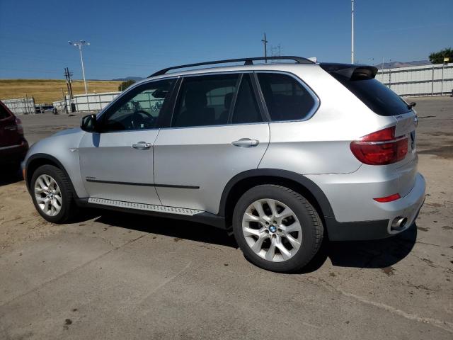 VIN 5UXZV4C55D0G55379 2013 BMW X5, Xdrive35I no.2