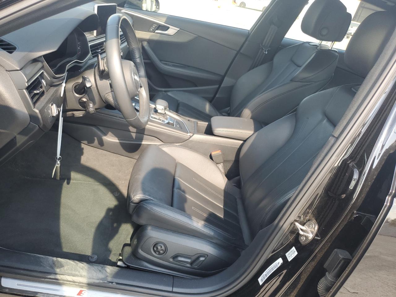 WAUENAF43KN002223 2019 Audi A4 Premium Plus