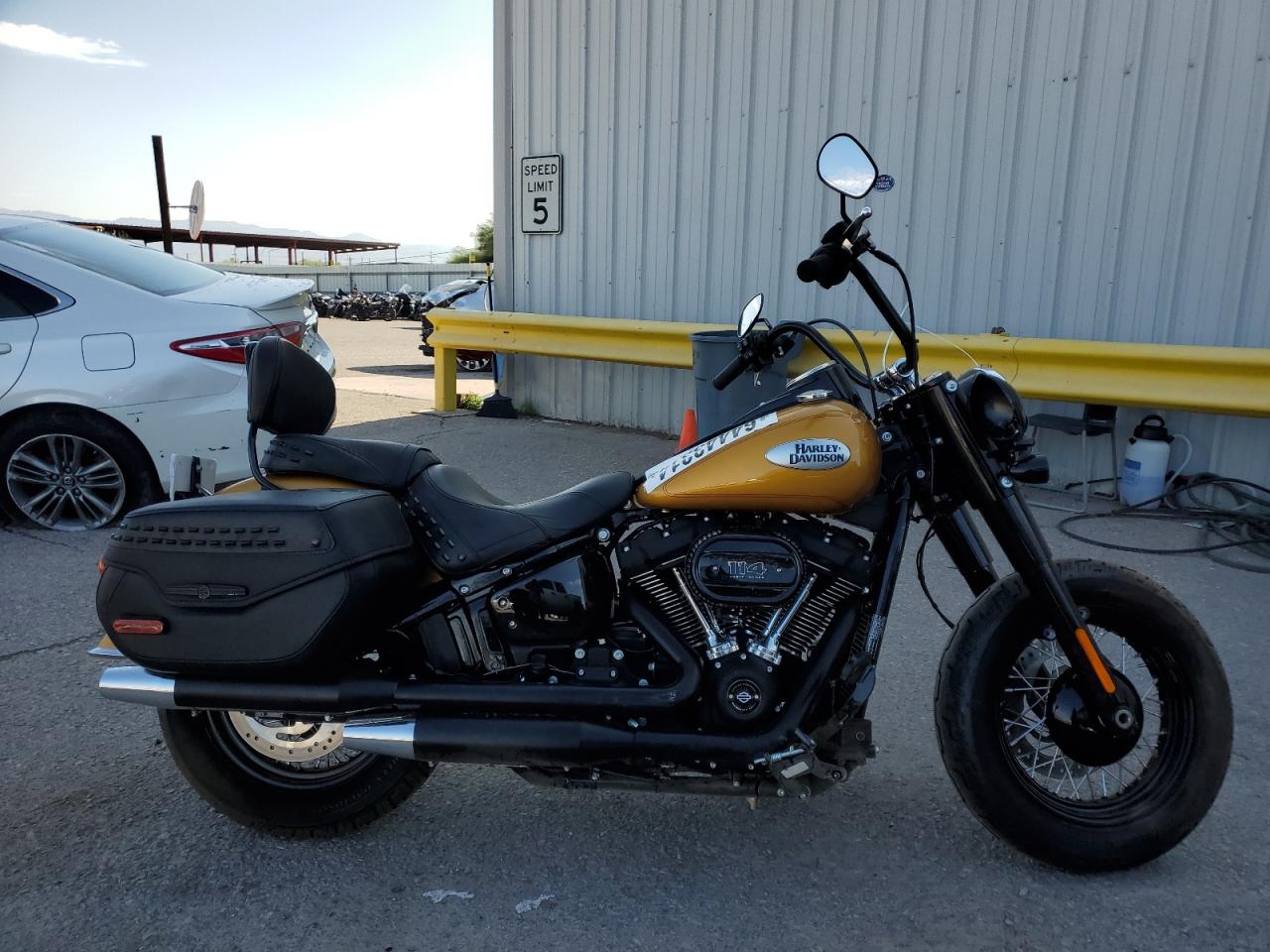 1HD1YBK11PB039840 HARLEY-DAVIDSON FLHCS 2023