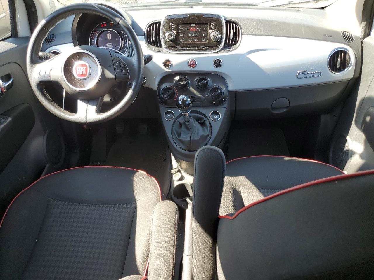 2017 Fiat 500 Pop vin: 3C3CFFKR0HT553843