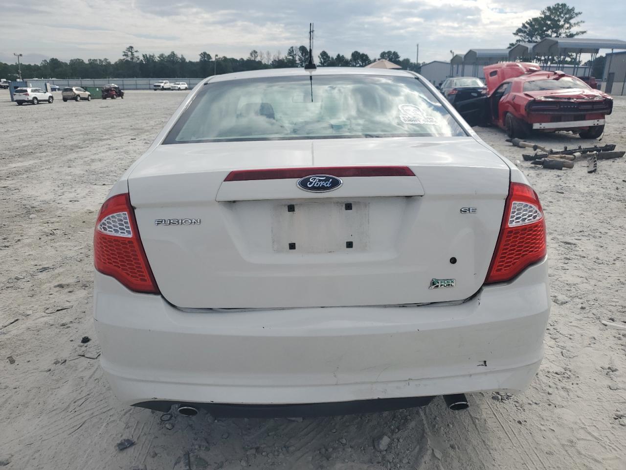 3FAHP0HG9AR214279 2010 Ford Fusion Se