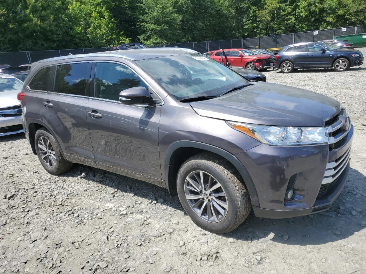 2018 Toyota Highlander Se vin: 5TDJZRFH5JS557965