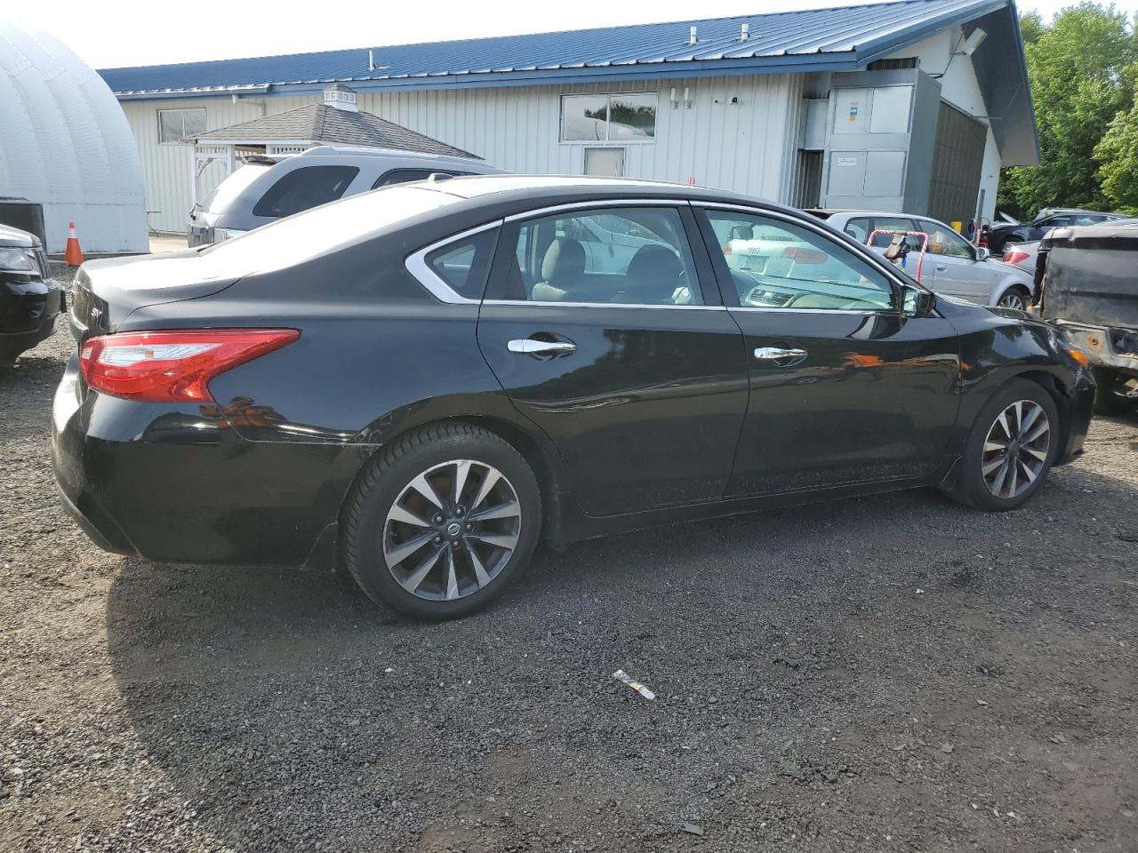 2016 Nissan Altima 2.5 vin: 1N4AL3APXGN373123