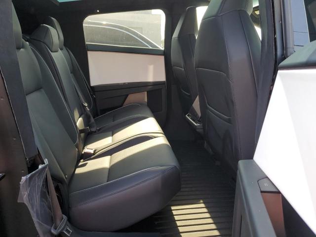 2024 TESLA CYBERTRUCK 7G2CEHED3RA006960
