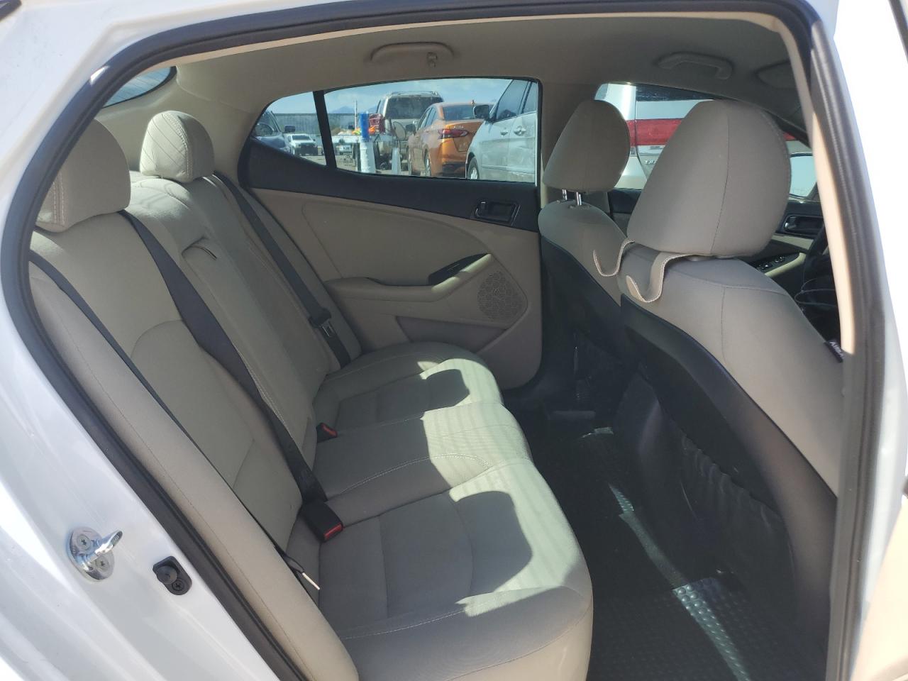 5XXGM4A73EG315449 2014 Kia Optima Lx