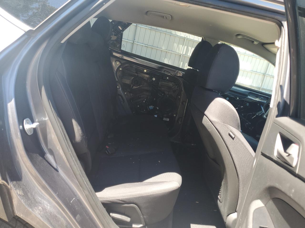 KM8J2CA47KU933399 2019 Hyundai Tucson Se