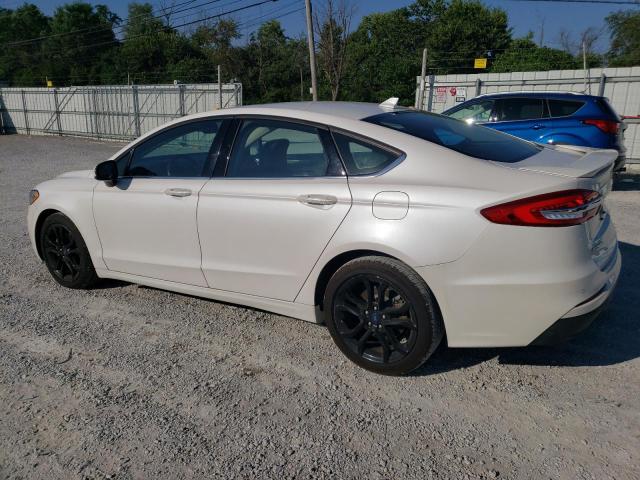 VIN 3FA6P0HD8KR196050 2019 Ford Fusion, SE no.2