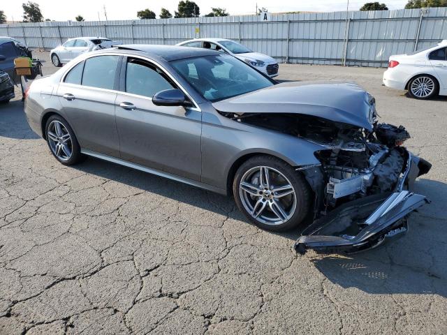 VIN WDDZF4JBXJA355384 2018 Mercedes-Benz E-Class, 300 no.4