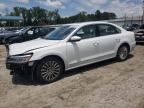 2017 VOLKSWAGEN PASSAT SE - 1VWBT7A33HC033793