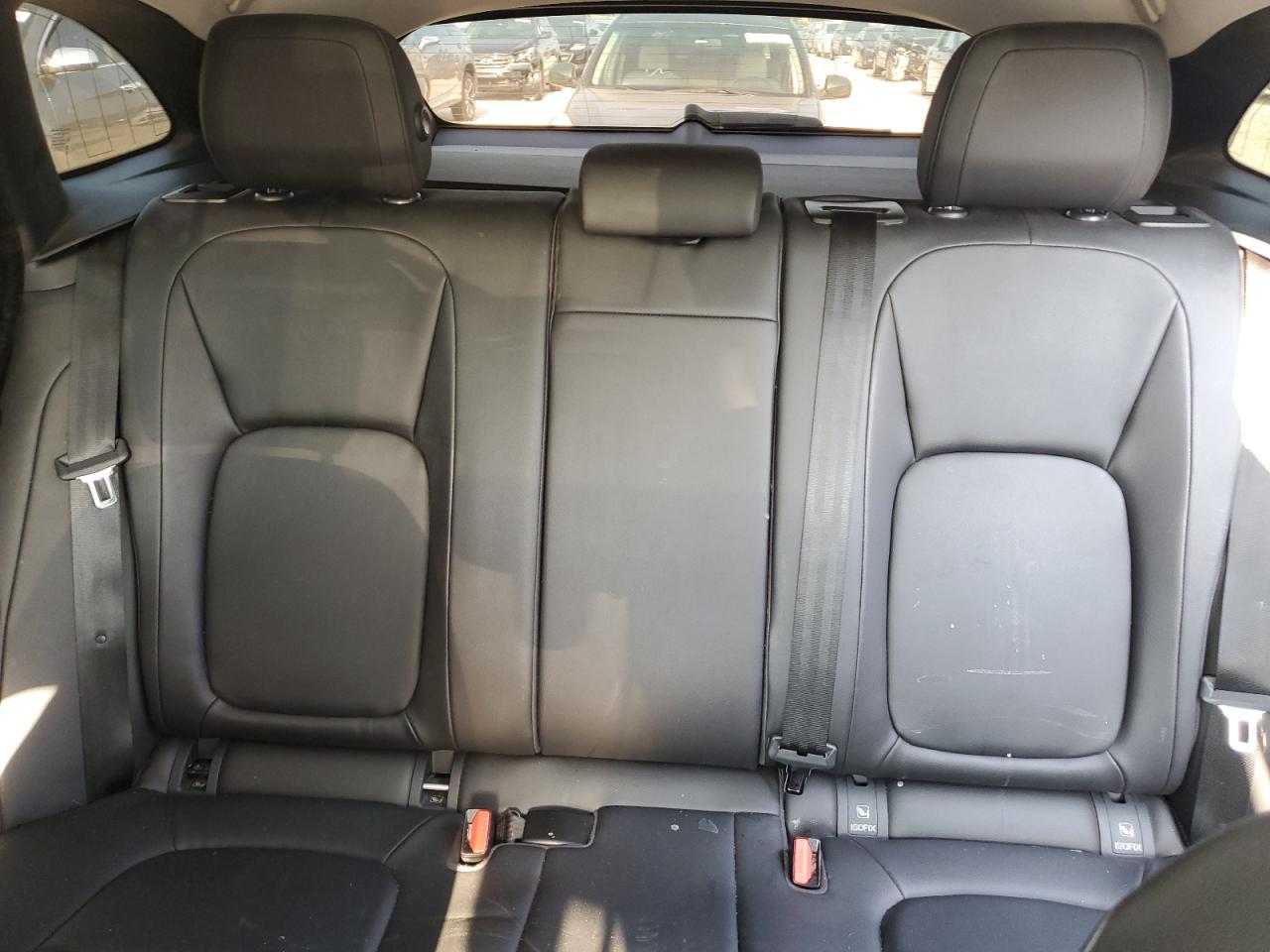 SADCJ2BV5HA068111 2017 Jaguar F-Pace Premium