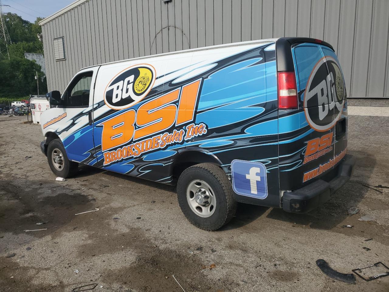 1GCWGFFF8F1105716 2015 Chevrolet Express G2500