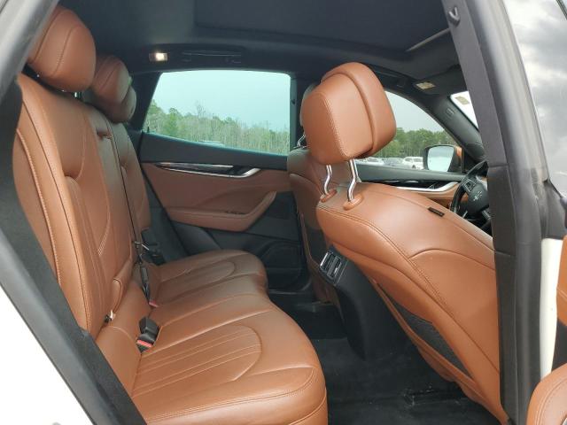 VIN ZN661XUA9JX296078 2018 Maserati Levante no.11