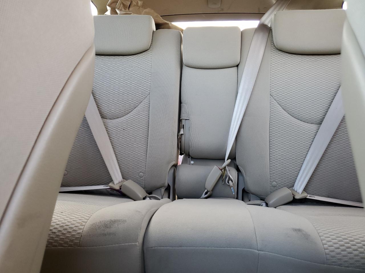 2T3BF4DV2BW126850 2011 Toyota Rav4