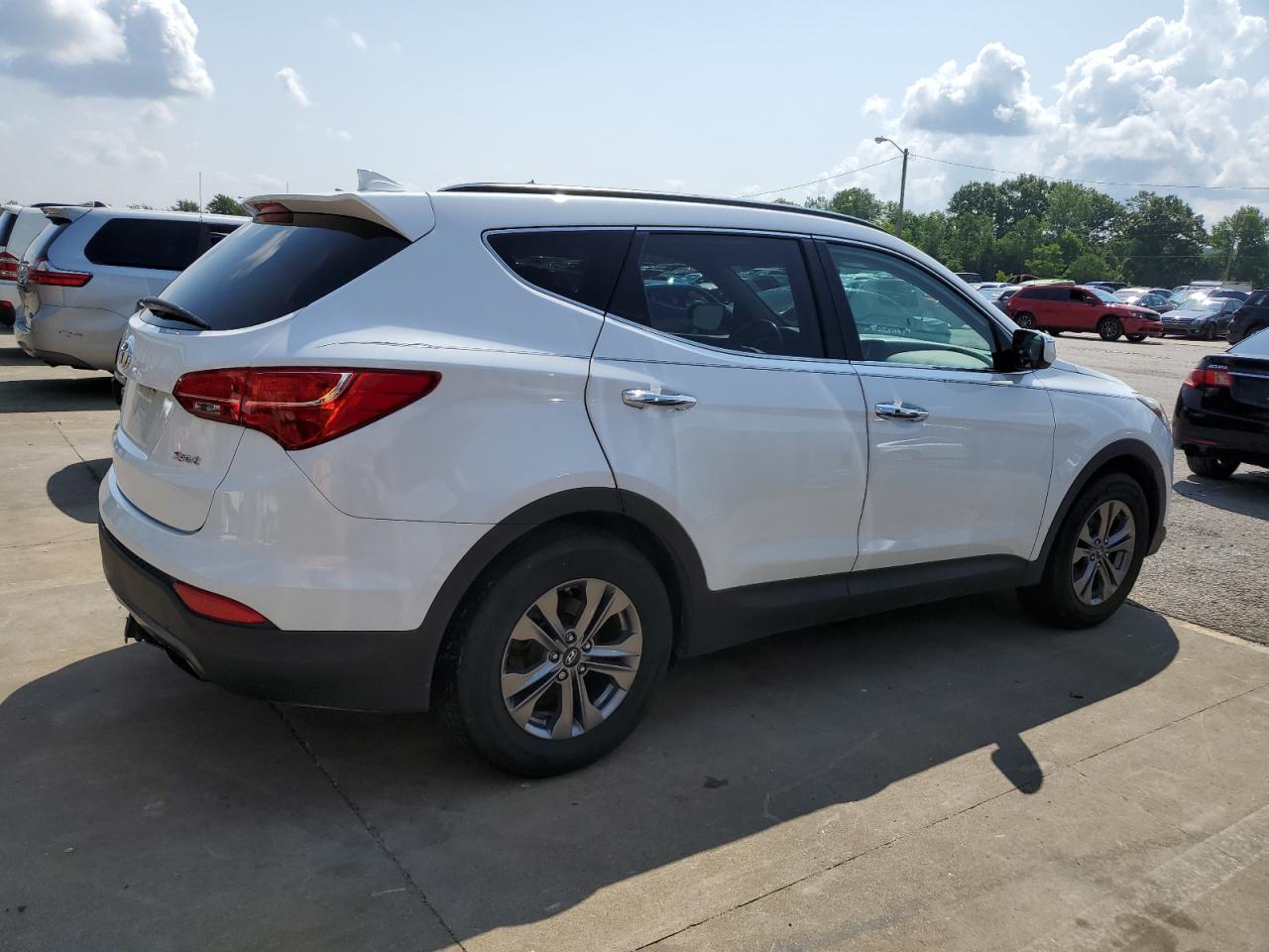 2015 Hyundai Santa Fe Sport vin: 5XYZU3LB6FG277488