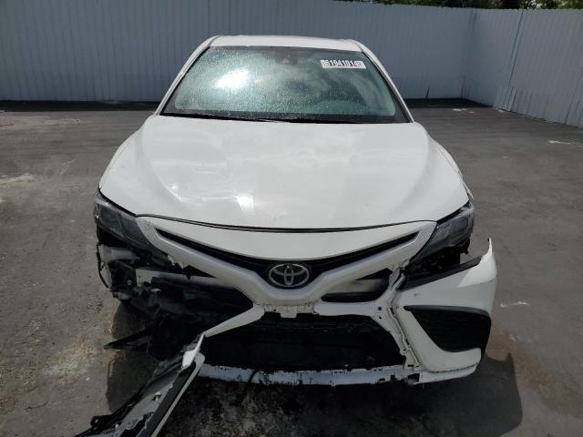 VIN 4T1G11AK1MU438800 2021 Toyota Camry, SE no.5