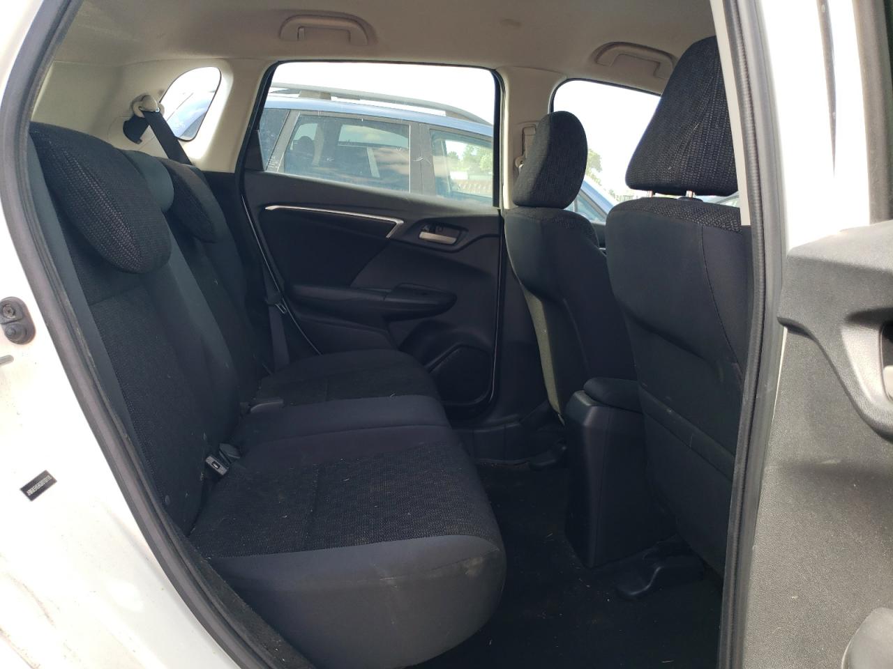 JHMGK5H58GX010118 2016 Honda Fit Lx