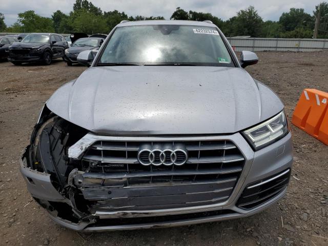 VIN WA1BNAFY7J2228400 2018 Audi Q5, Premium Plus no.5