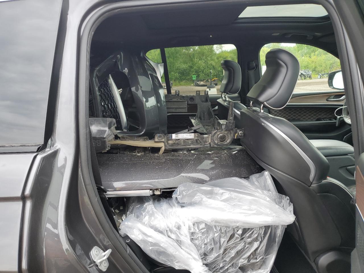 1C4RJHEG1N8627856 2022 Jeep Grand Cherokee Summit