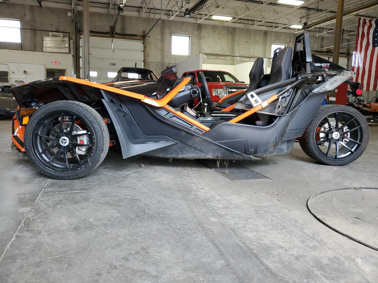 POLARIS SLINGSHOT 2017 orange  gas 57XAARFA2H8124930 photo #4