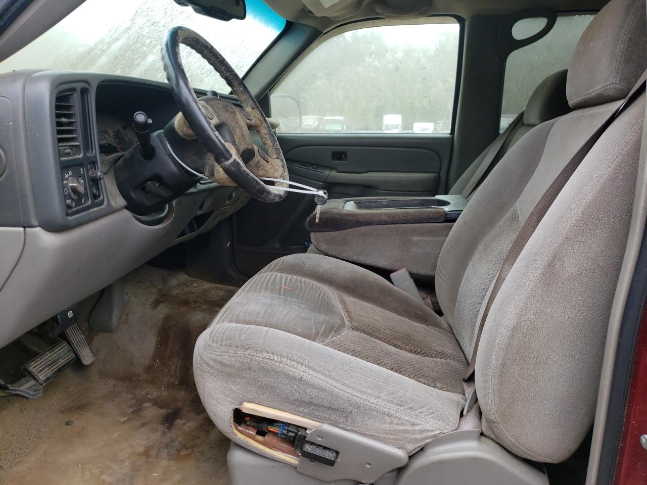 1GNEC13VX5J255077 2005 Chevrolet Tahoe C1500