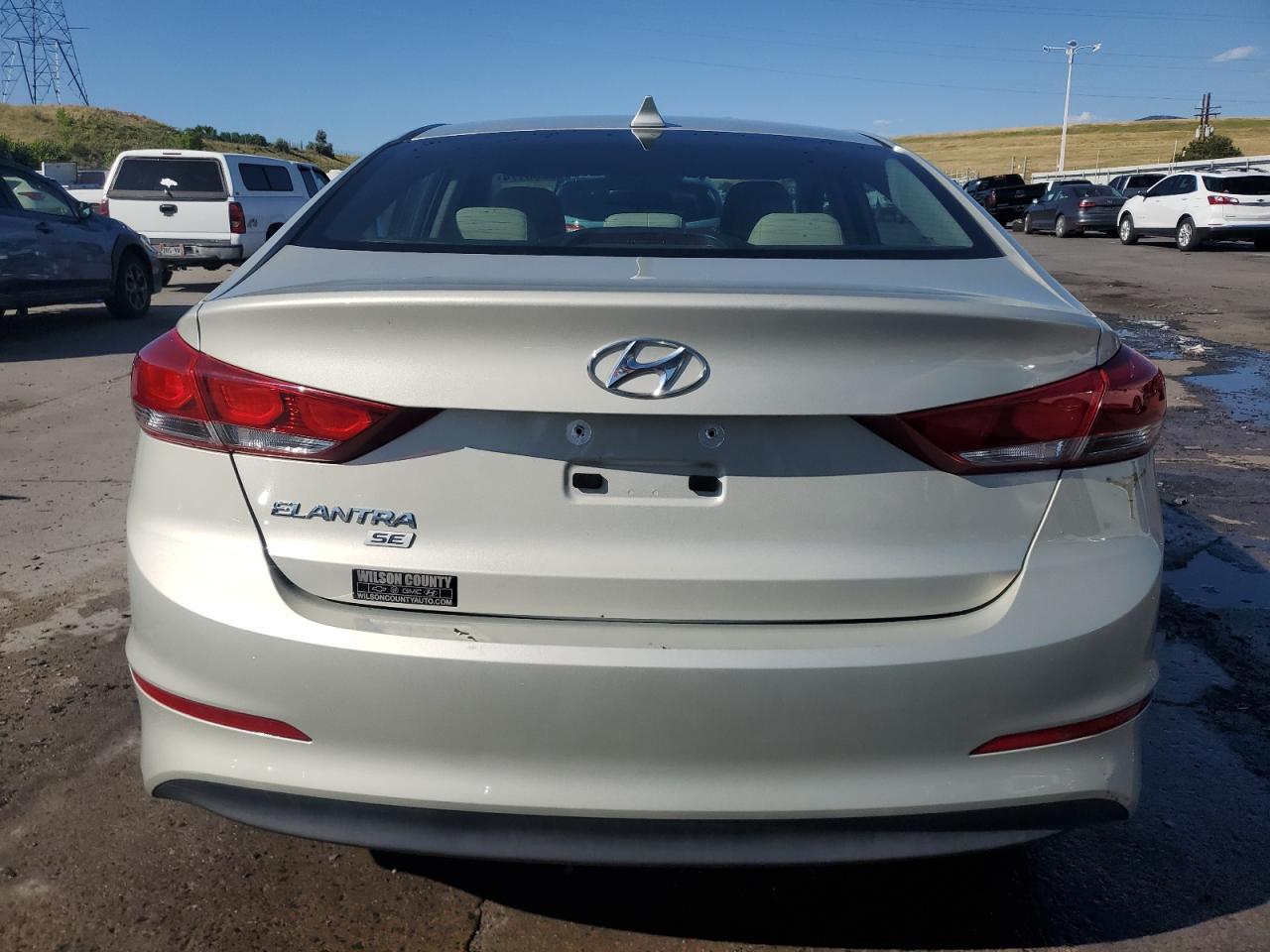 2017 Hyundai Elantra Se vin: 5NPD74LF4HH143181