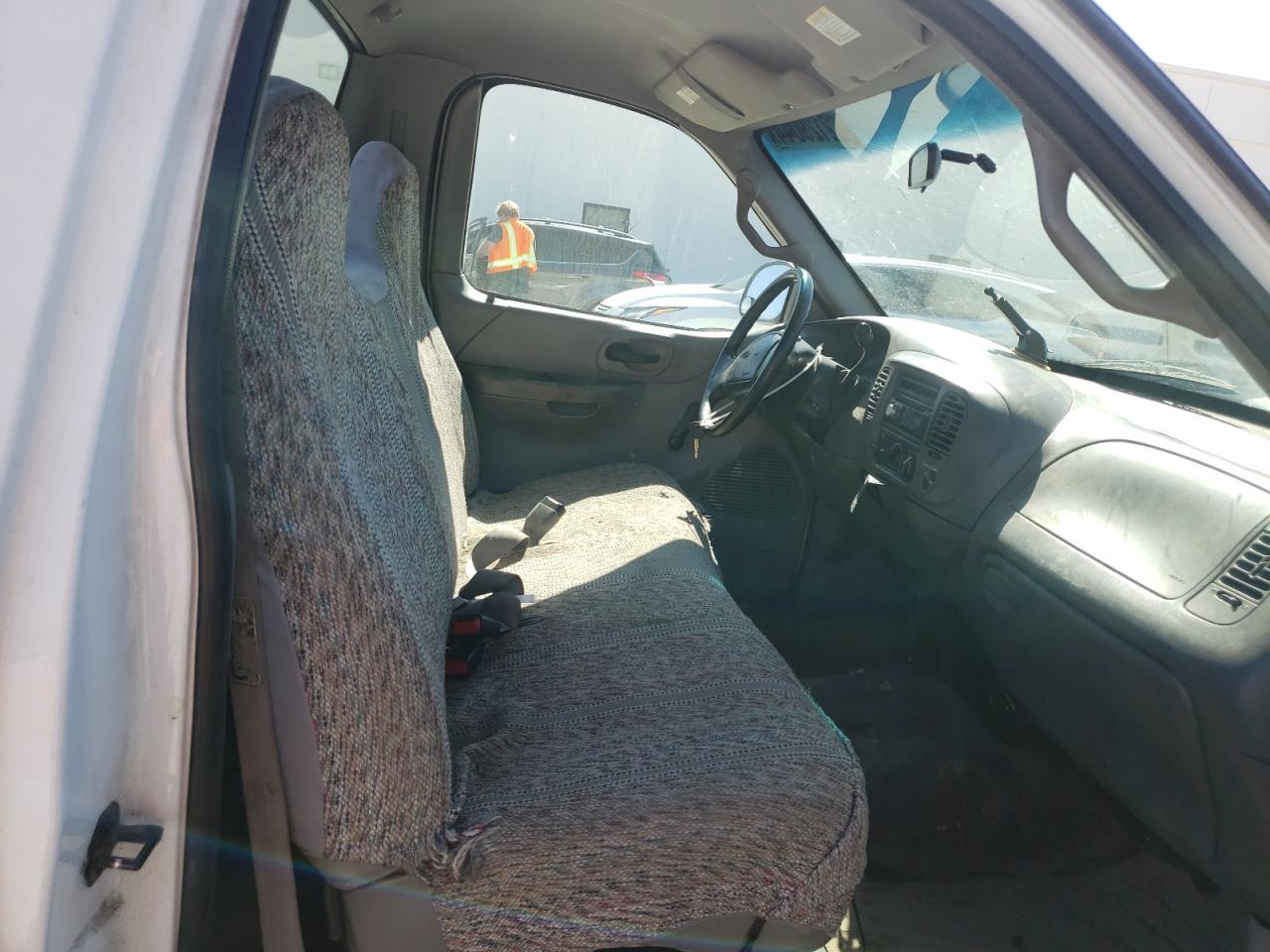 1FTRF17W5YNB88986 2000 Ford F150