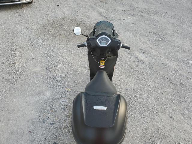 2020 VESPA 150 ZAPM898G4L7001825