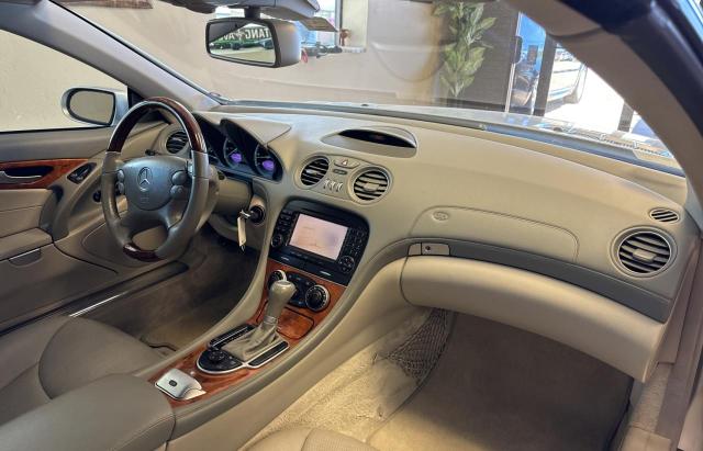 2008 Mercedes-Benz Sl 550 VIN: WDBSK71F18F135784 Lot: 62343154