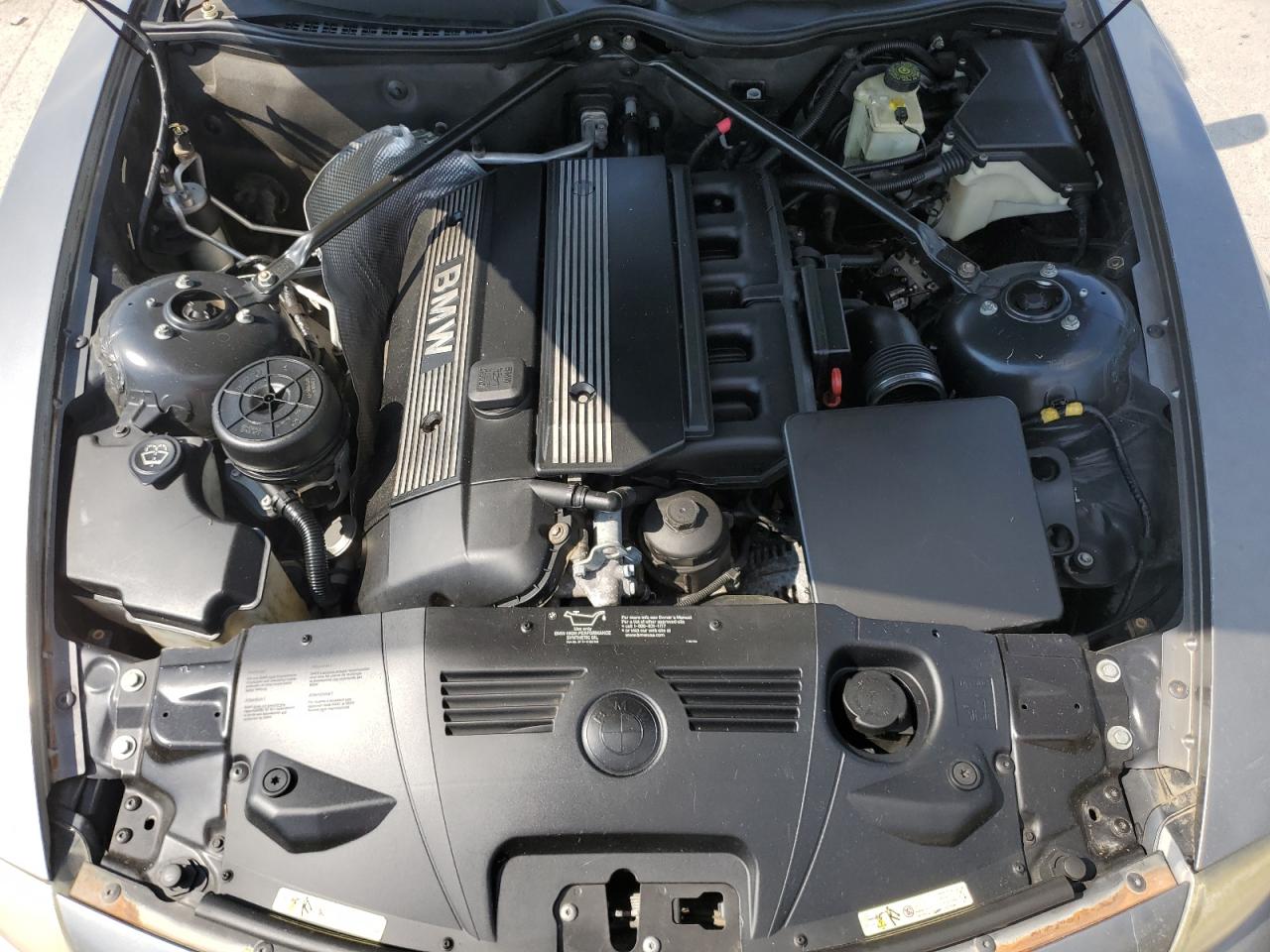 4USBT33473LR60770 2003 BMW Z4 2.5