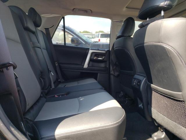 2020 TOYOTA 4RUNNER SR - JTEBU5JR8L5756573