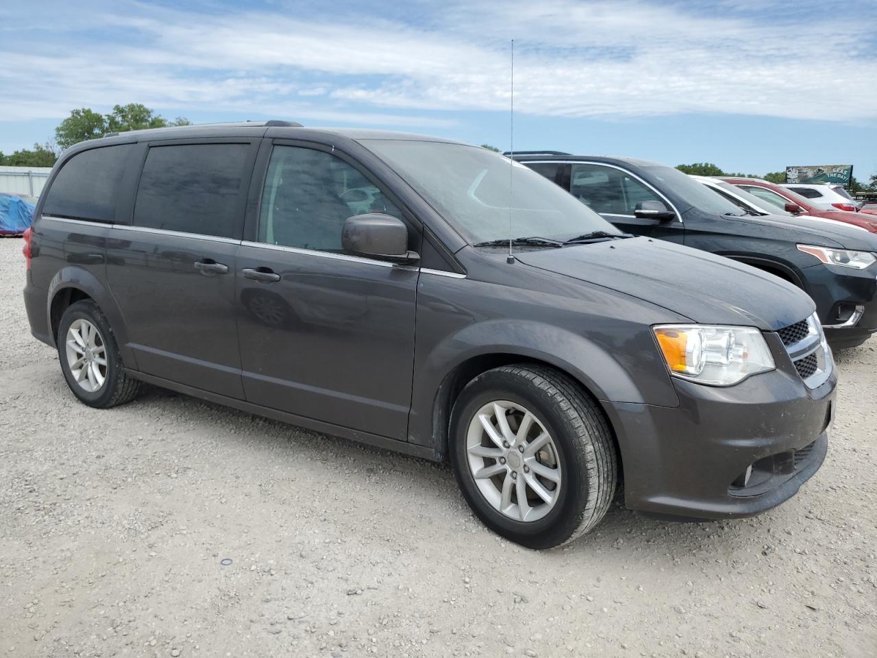 2019 Dodge Grand Caravan Sxt vin: 2C4RDGCG0KR659850